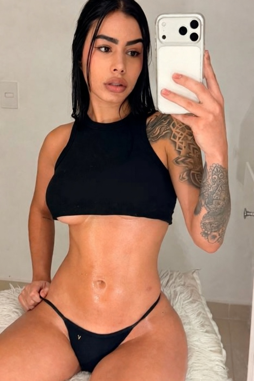 Kendall, 23 – Poznań